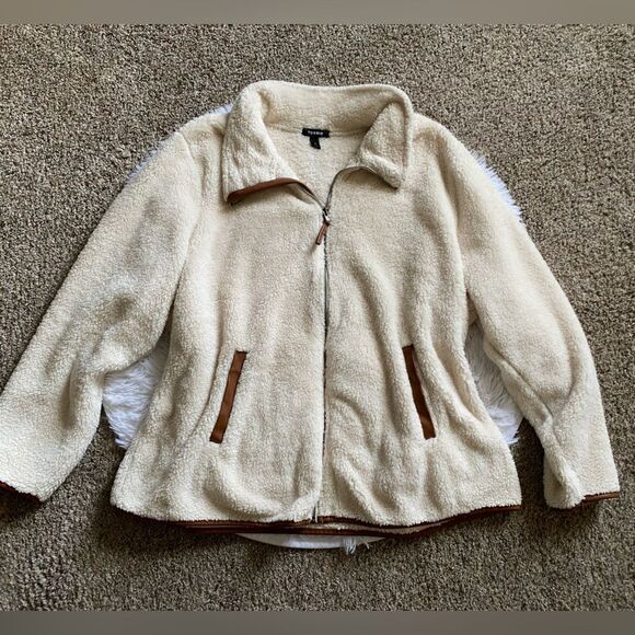 Torrid Sherpa Jacket Cream Zip Front Womens Size 3X - Picture 1 of 9